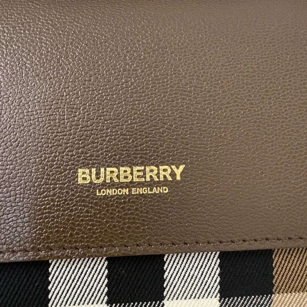 Burberry Brown Leather Crossbody Bag with Signature Check NEW EBONY BROWN - Picture 4 of 10
